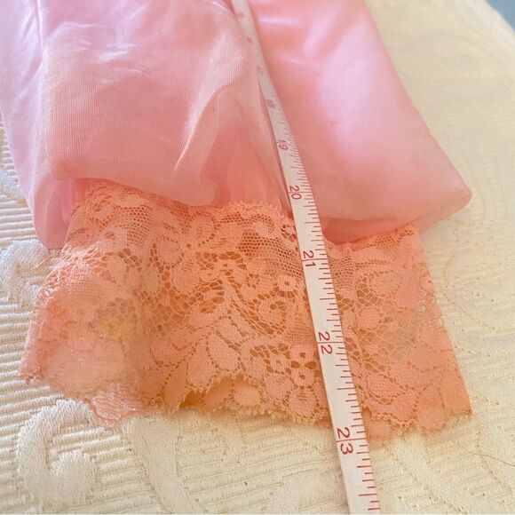 Vintage Shadowline Peach Color Robe Size Small Petite - Picture 11 of 14